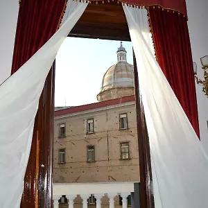 Dimora Real Maria , Napoli Italia